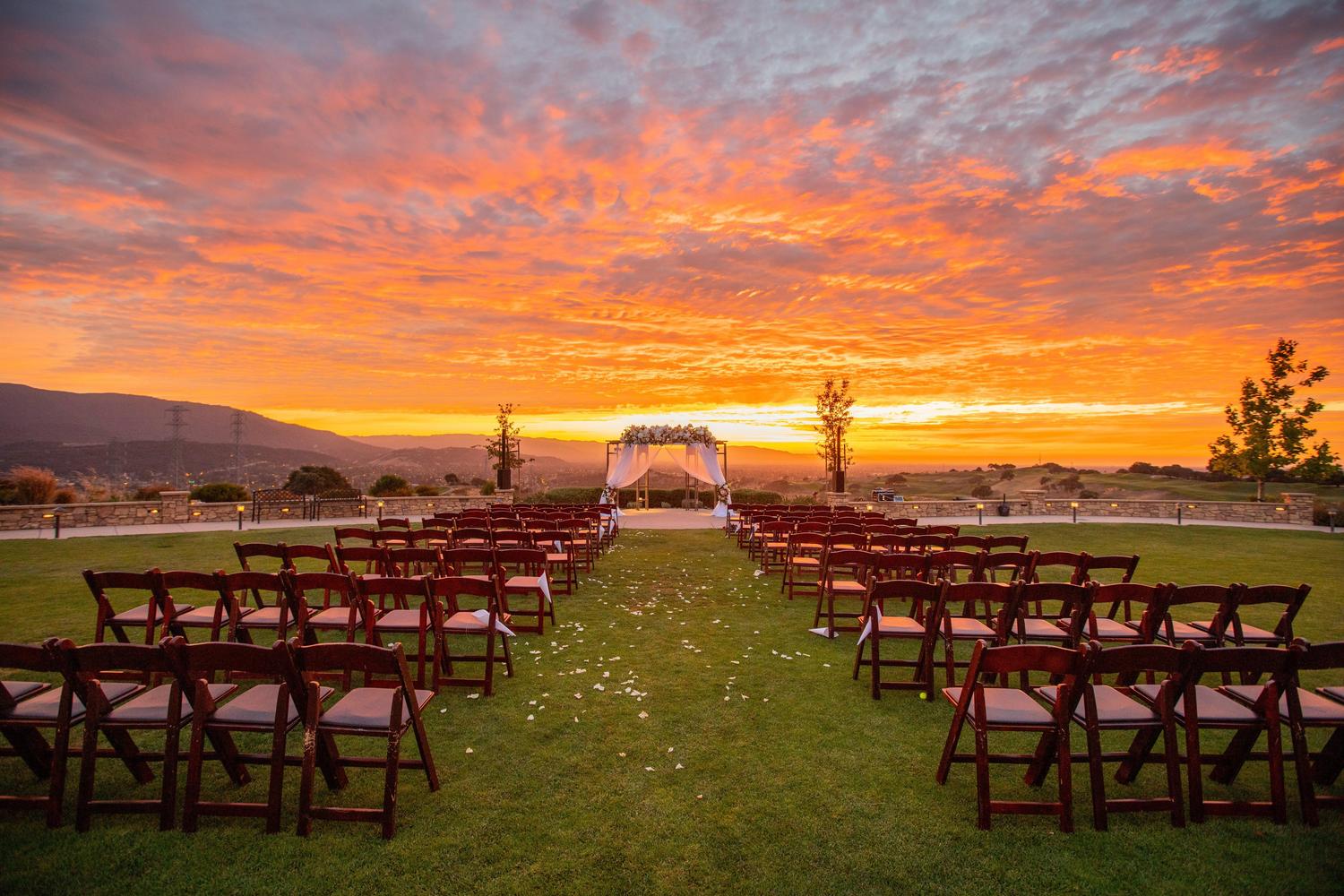 The Wedding Website of Taylor Clifton and Brandon Reid