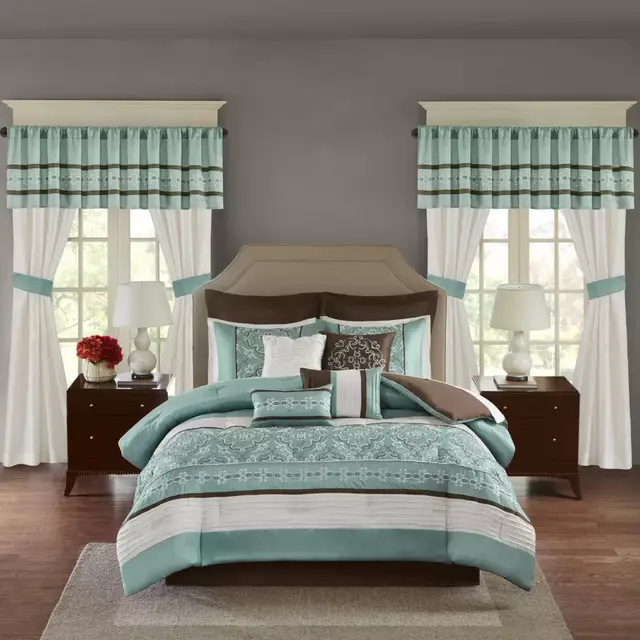 Madison Park Essentials Jelena 24-Piece Queen Comforter Set in Seafoam