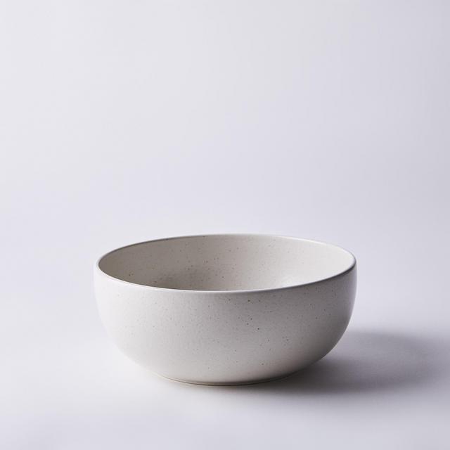 Modern Classic Ceramic Dinnerware & Serveware