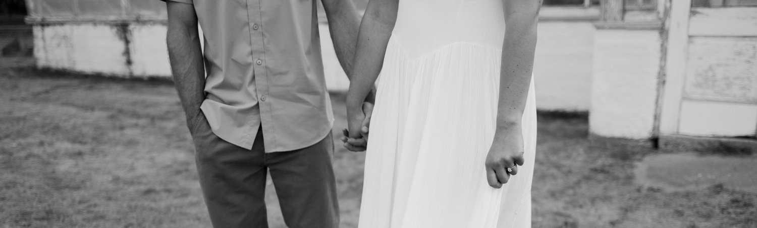 The Wedding Website of Rachel Hindley and Tayler Hoevenaar