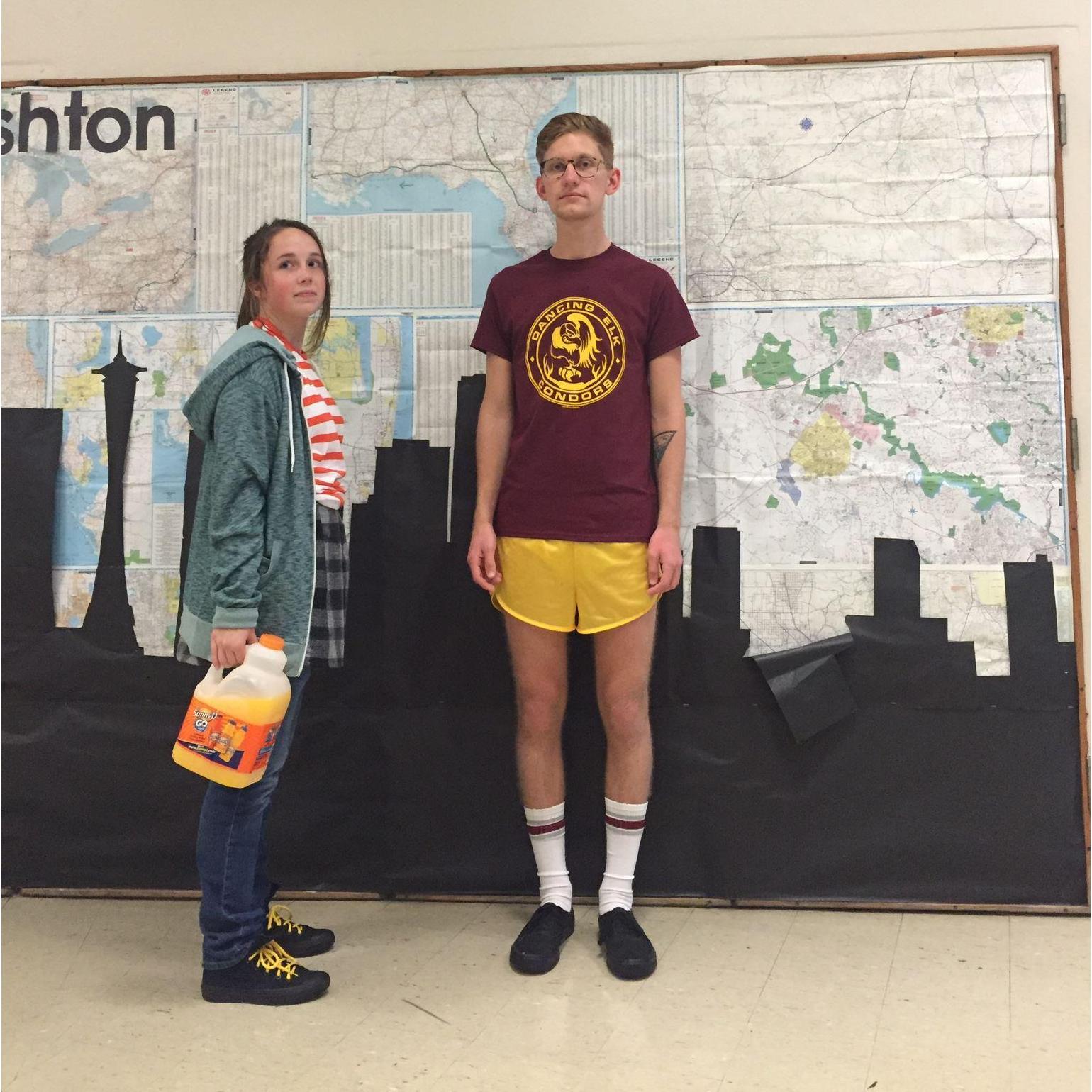 There was a time when Emily's hair was shorter that people often told Emily she looked like Ellen Page. We took advantage of that and went as Juno MacGuff and Paulie Bleeker for Halloween in 2015.