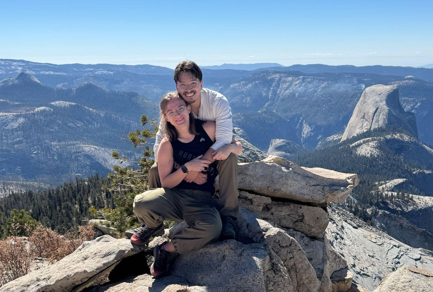 The Wedding Website of Emilio Rodriguez and Annabelle Moore