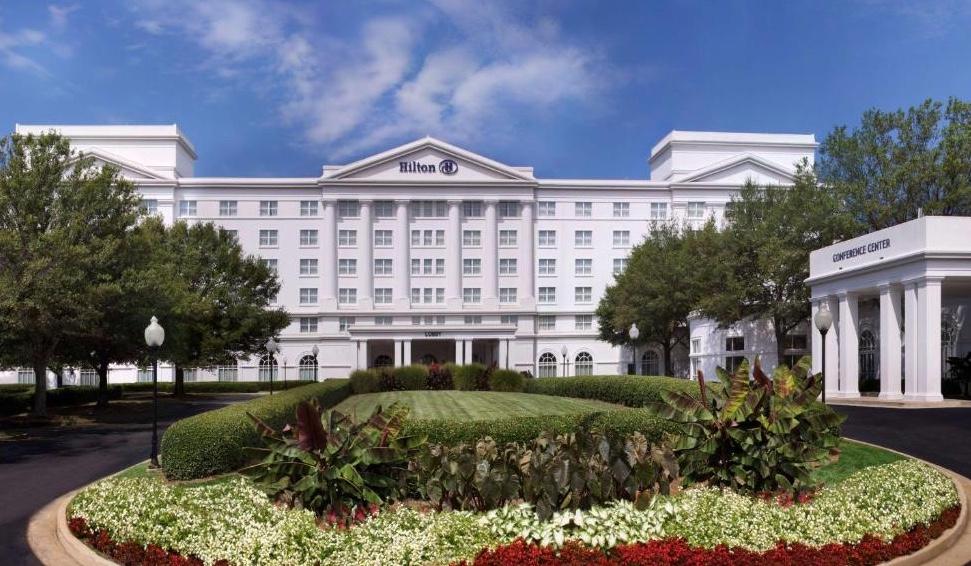 The Wedding Website of Amanda Ditto and Chris Mills