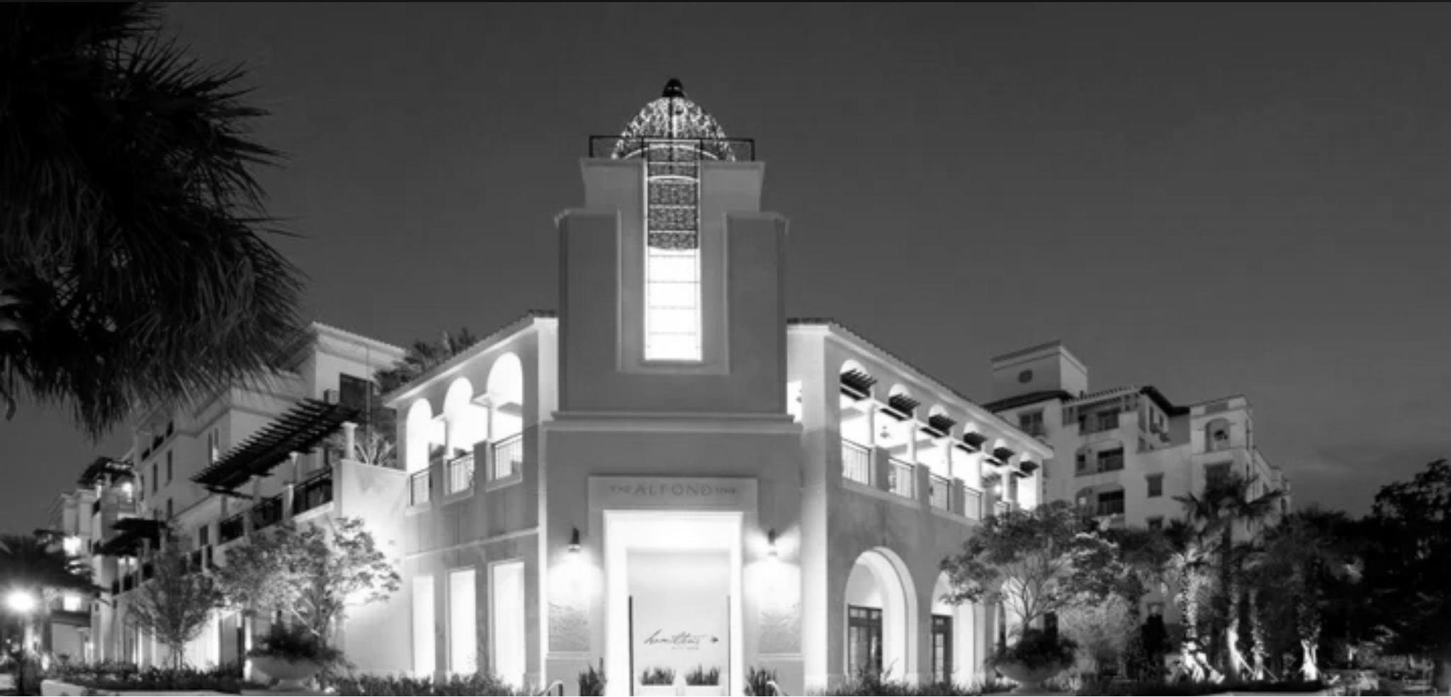The Wedding Website of Ariana Marie Virella Vélez and Leonel Joaquín Vargas Solano
