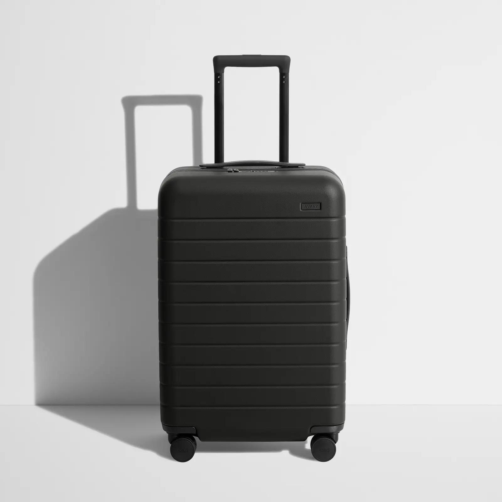 Away : The Bigger Carry On - Black