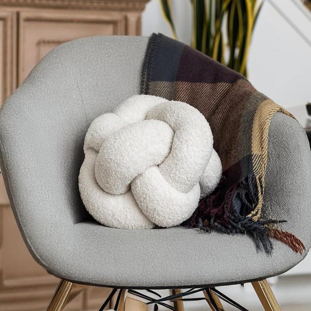 SAMIAH LUXE Cream White Knot Pillow Ball 12" for Home Decor Living Room, Teddy Boucle Knotted Decorative Pillows for Couch, Knot Throw Pillows for Living Room Decor, Sensory Knotted Circle Pillow