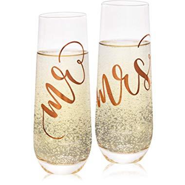 Juvale 2-Pack Rose Gold Glass Mr and Mrs Stemless Champagne Wedding Flutes, 9.8 Ounces