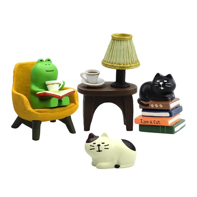 RAQWI Cute Mini Frog and Cat Figurine for Office, Home Decoration Perfect Cute Frog and Cat Gift