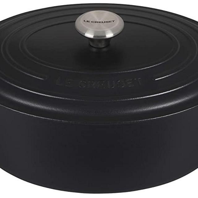 Le Creuset Signature Oval Dutch Oven, 6.75 qt, Licorice