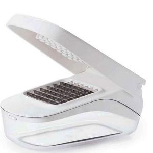 OXO Good Grips Vegetable Chopper with Easy-Pour Opening OXO Good Grips Vegetable Chopper with Easy-Pour Opening