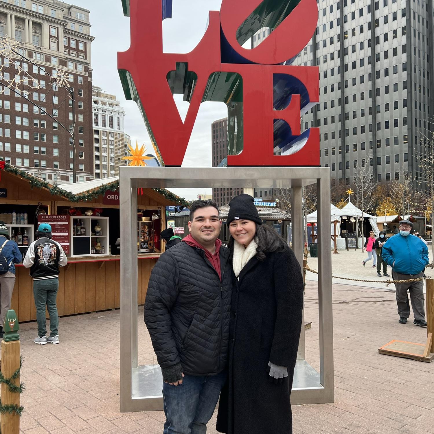 Steven showed Julia around his city of Philadelphia !