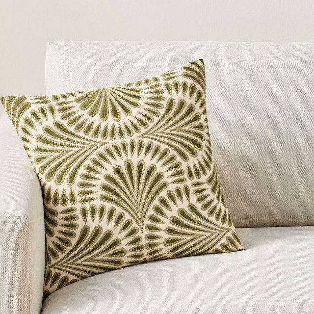 Soleil Embroidered Pillow Cover, Ivory/Loden, 18"