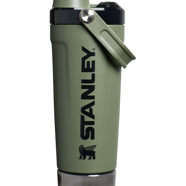 Stanley Activate Shaker Bottle 20 oz | Leakproof Insulated Stainless Steel Shaker Cup | Base Storage and Twist On Fast Flow Lid | Protein Shakes and Pre Workout Powder | BPA-Free | Dried Pine