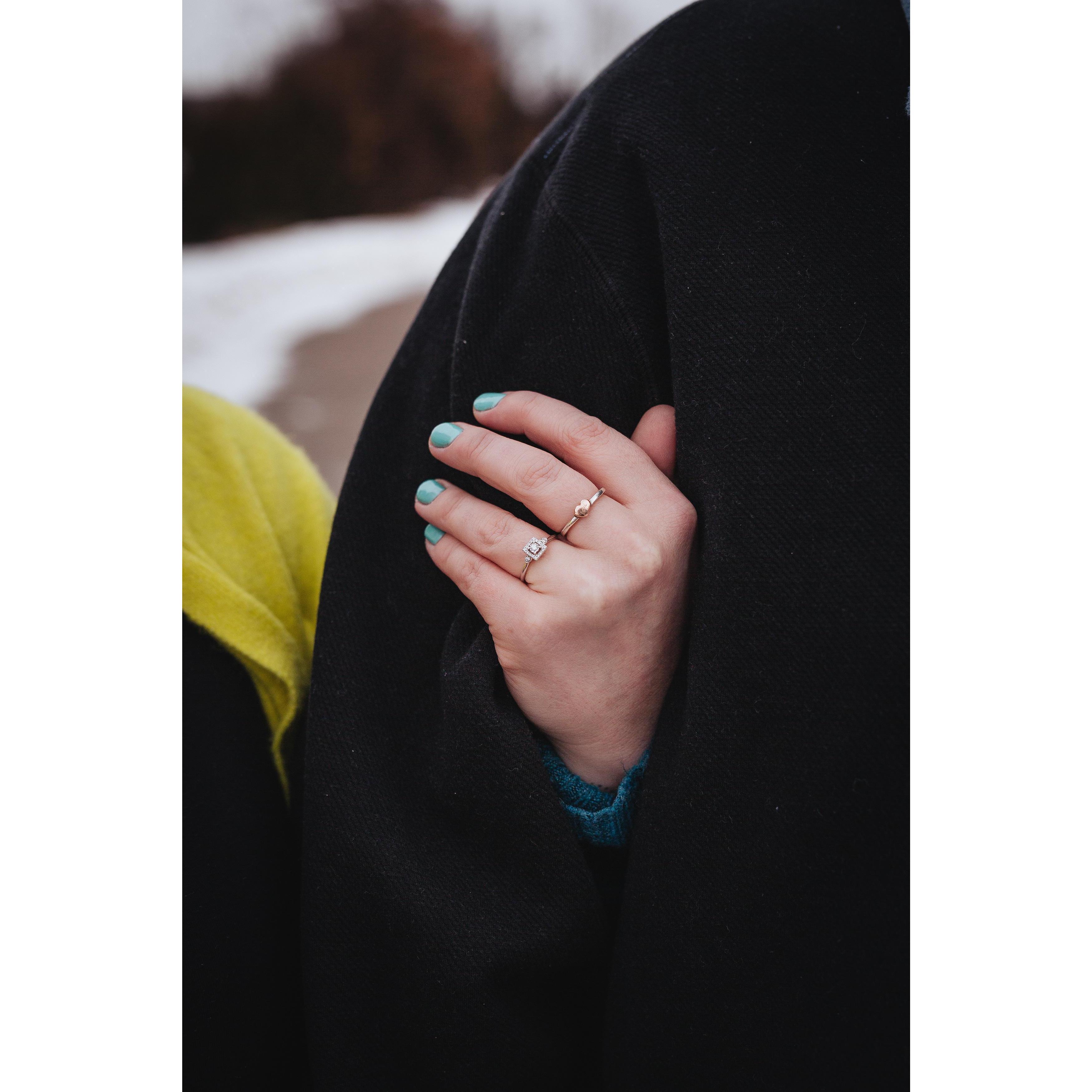 Engagement pictures by Jessica Knighton Photography