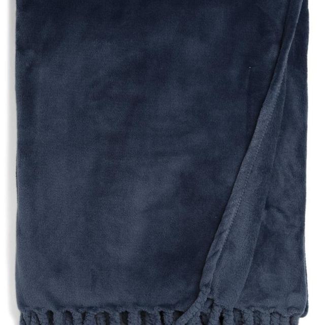 Bliss Plush Throw in Grey Magnet