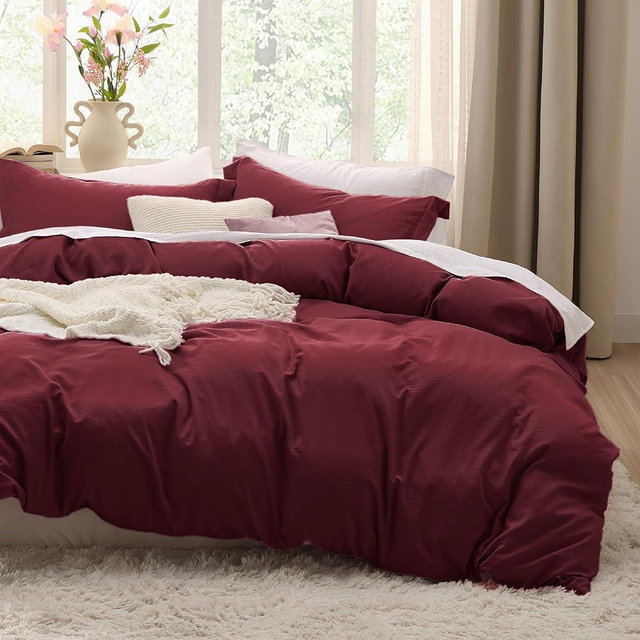 Bedsure Winery Duvet Cover King Size - 3 Pieces Prewashed Extra Soft Bedding Set, Includes 1 Duvet Cover 104x90 Inches with Zipper Closure & 2 Pillow Shams, Comforter Not Included