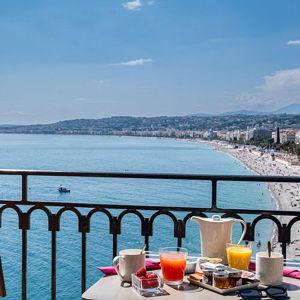 Honeymoon: Hotel in Nice