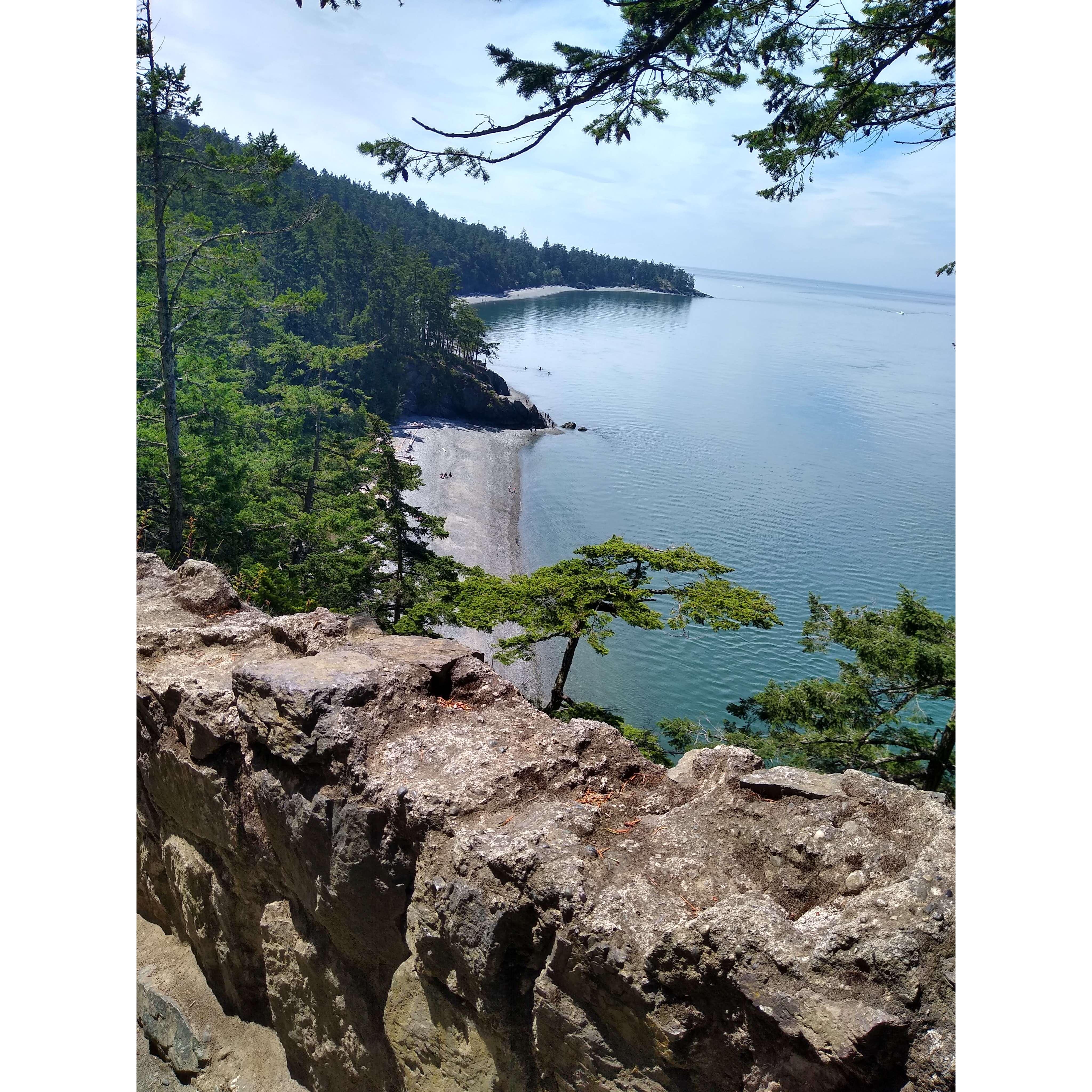 View leading up to the Deception Pass Bridge