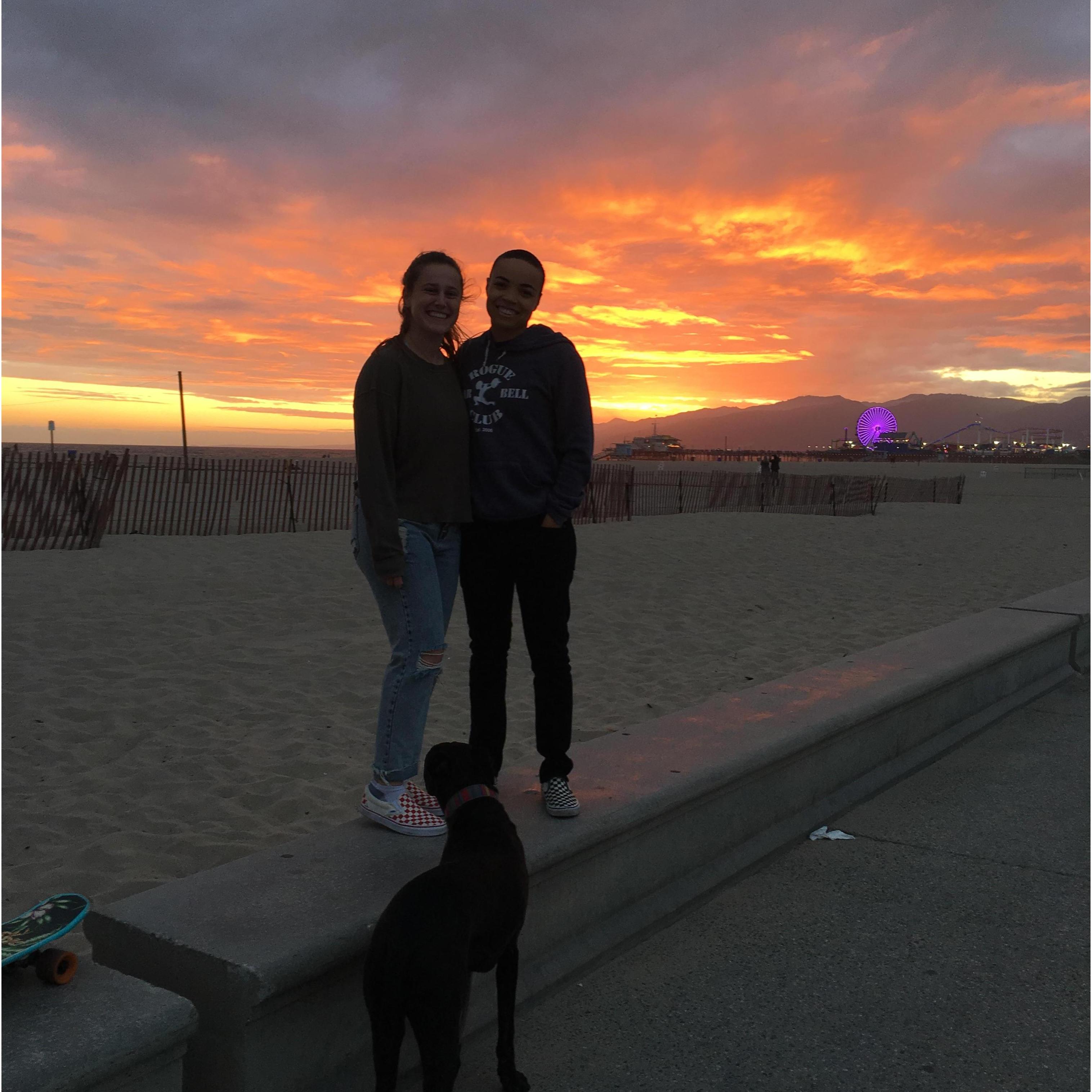 Walks to the beach in Santa Monica