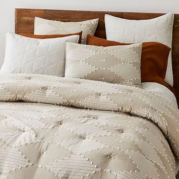 Clipped Diamond Chambray Comforter & Shams (Indigo)