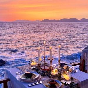 Food & Drinks in Paradise