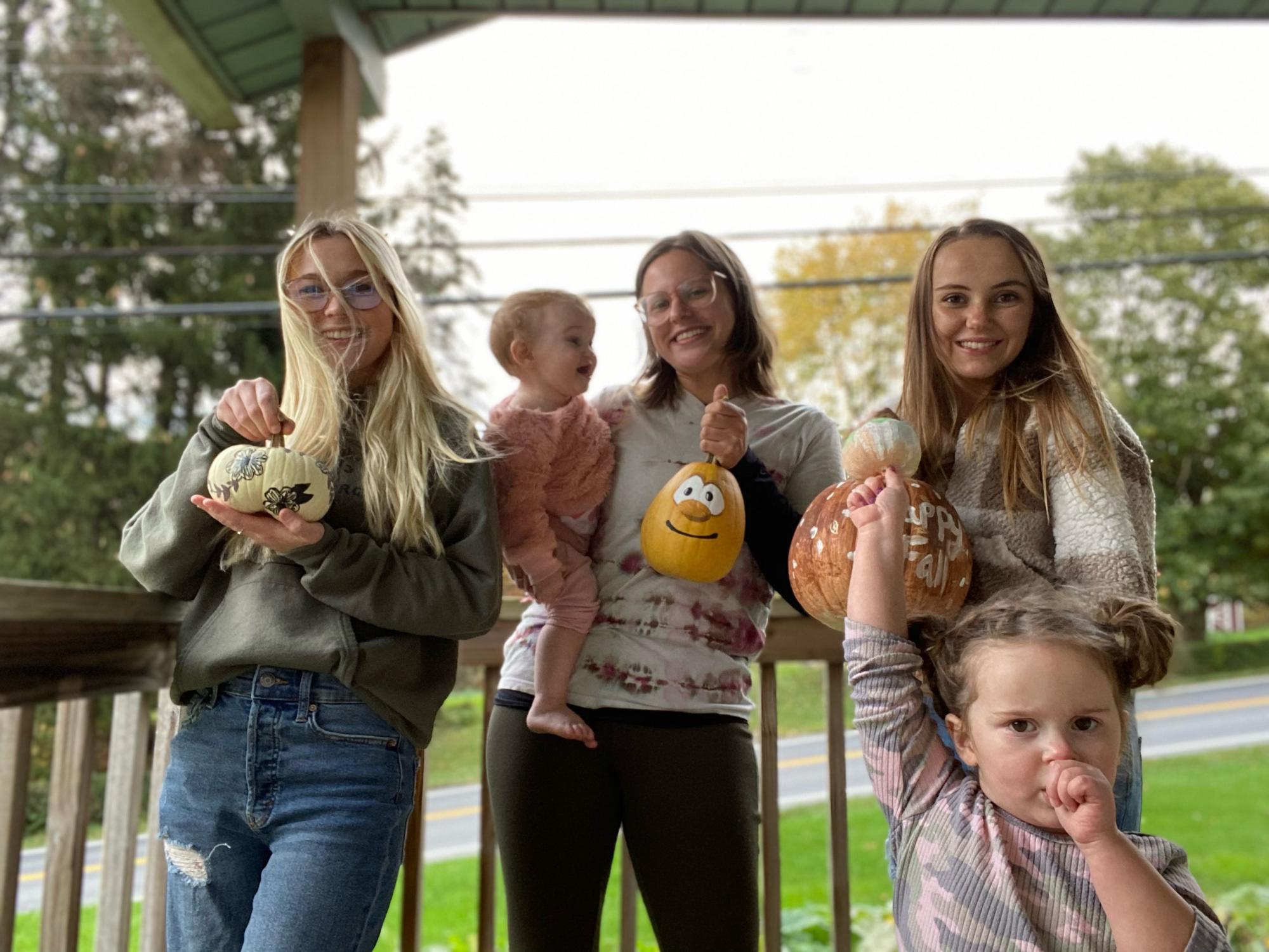 Annual pumpkin painting