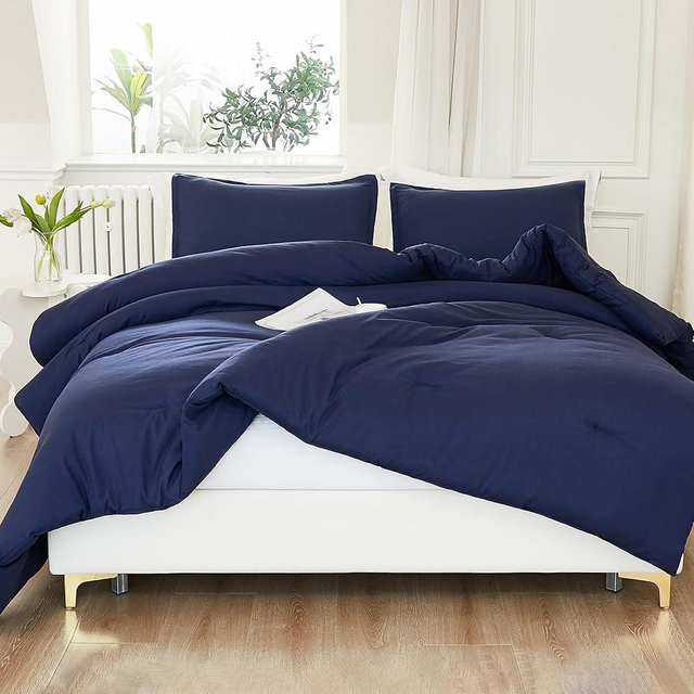 Litanika Navy Blue Comforter King Size, 3 Pieces Lightweight Solid Bedding Comforter Set, All Season Fluffy Bed Set (104x90In Comforter & 2 Pillowcases)