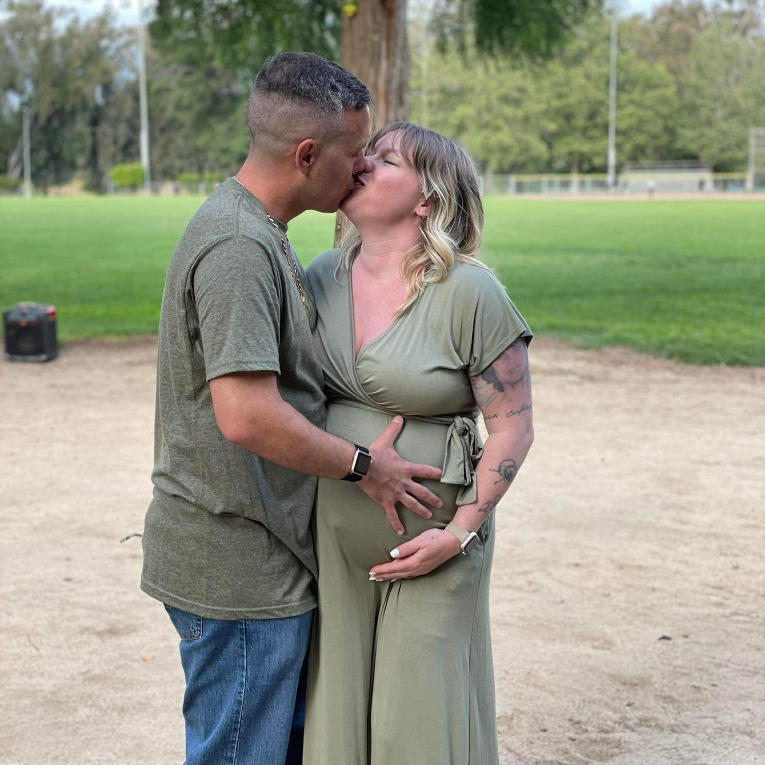 •May 2023• Mitchell & Kelly prepare to welcome their second baby to the world!