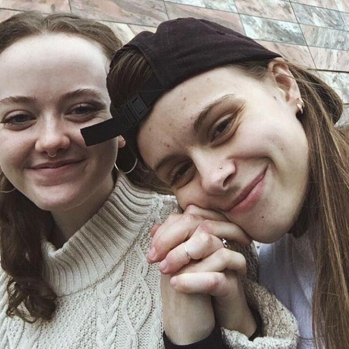 one of our first art gallery dates - nik had to visit for a school project and tay happily went along