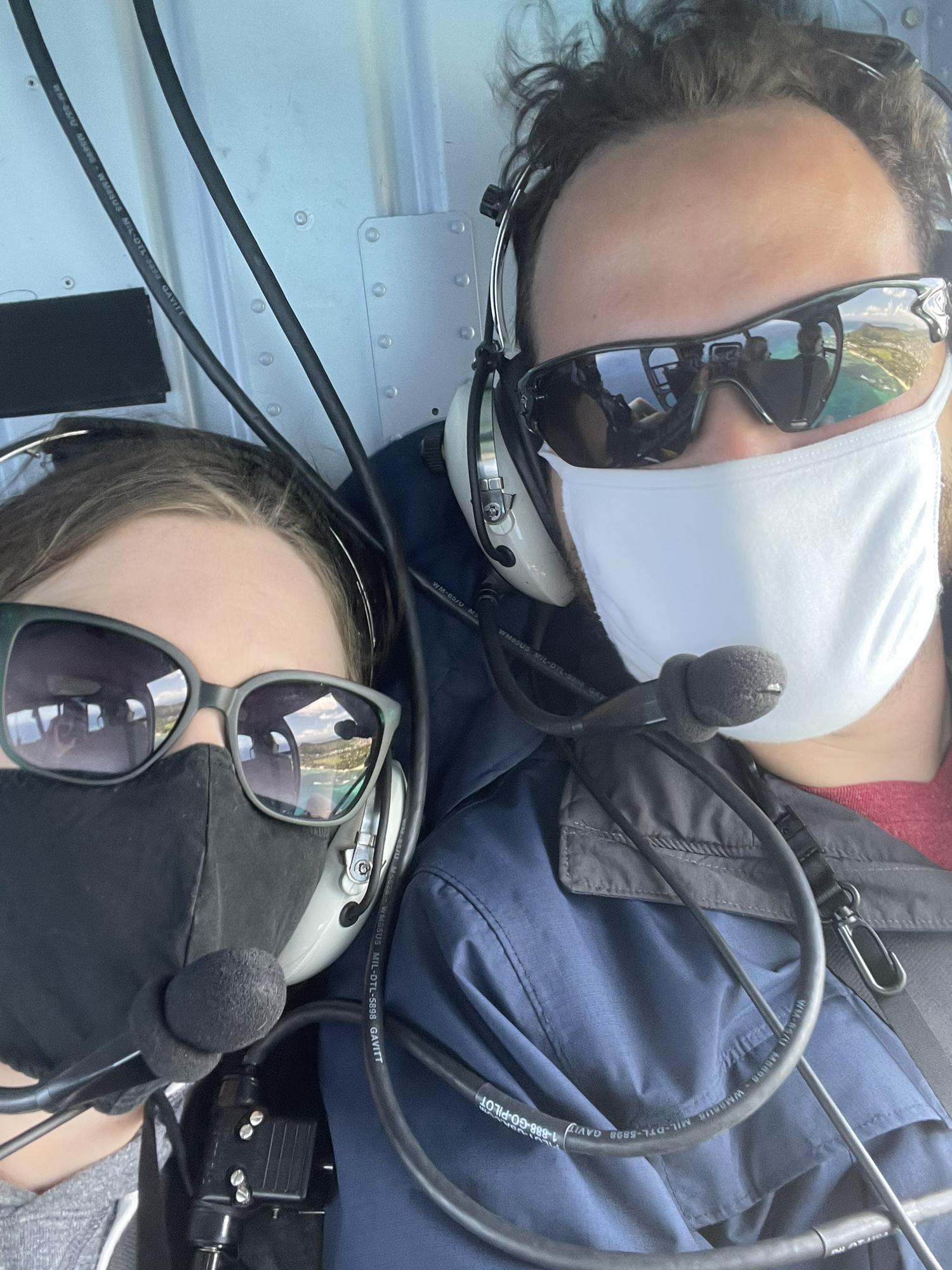 Conquering Jess's fear of flying and heights with a doors-off helicopter tour of Oahu