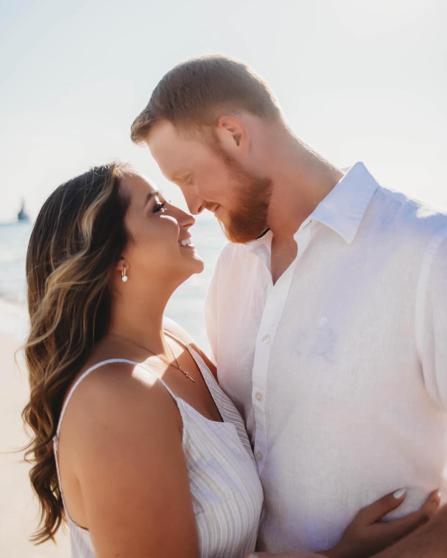 The Wedding Website of Ashley Nicole Noojin and Kyle Allen White