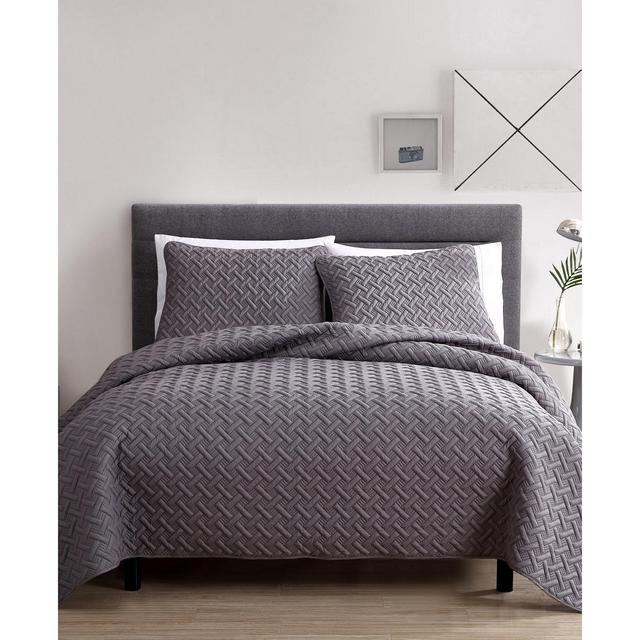 Nina 3-Piece Embossed King Quilt Set