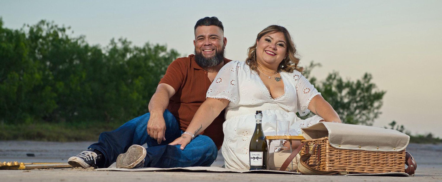 The Wedding Website of Rogelio Santoyo and Angelita Vela