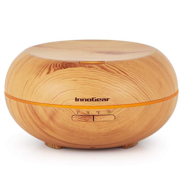 InnoGear 500ml Aromatherapy Essential Oil Diffuser Wood Grain Ultrasonic Cool Mist Diffusers with 7 Color LED Lights Waterless Auto Shut-Off, Large