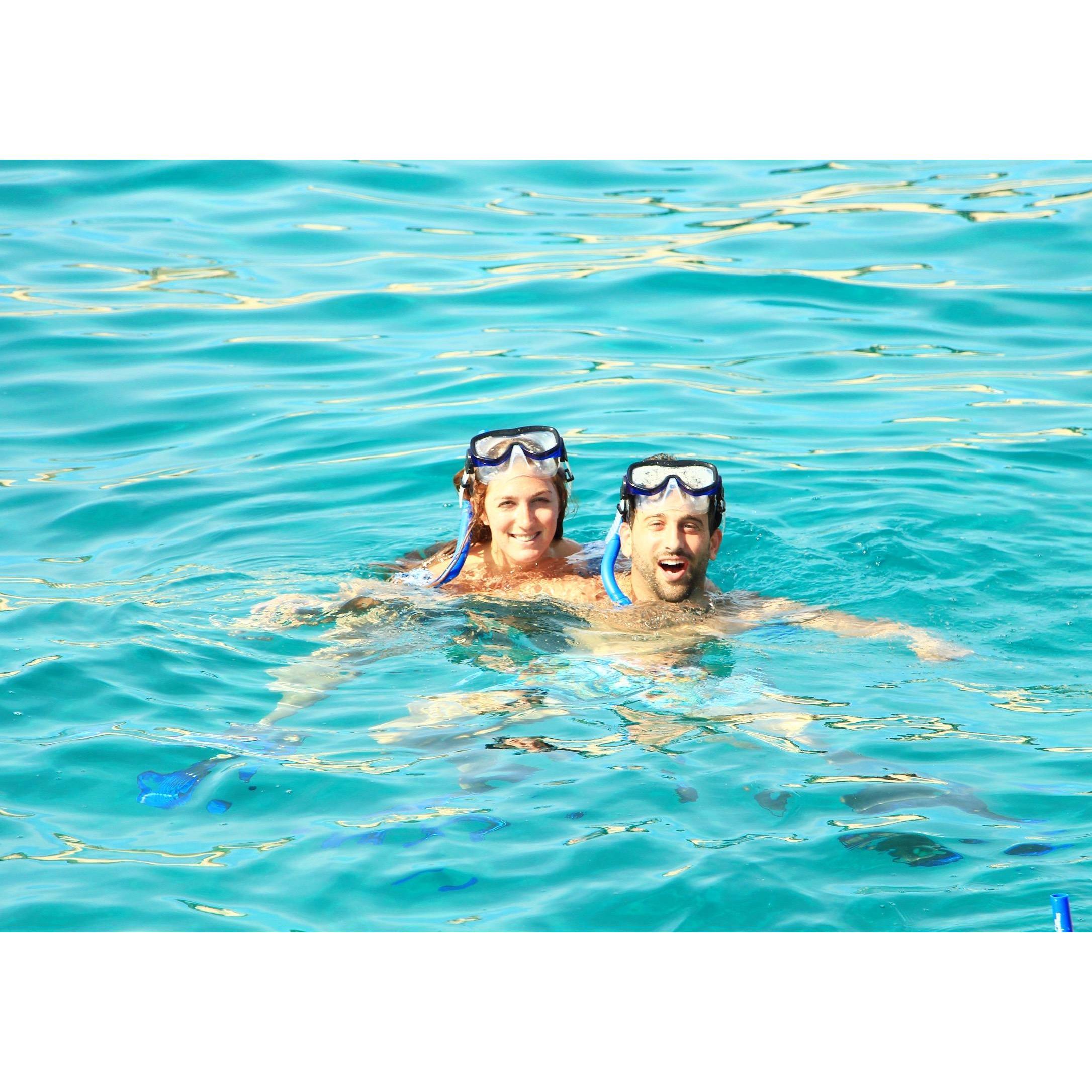 Harris' first time snorkeling in Cabo San Lucas!