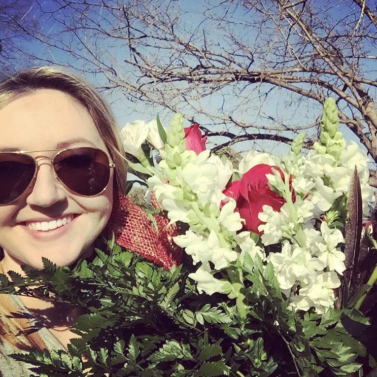 Biggest bunch of Valentine's roses I have ever gotten.