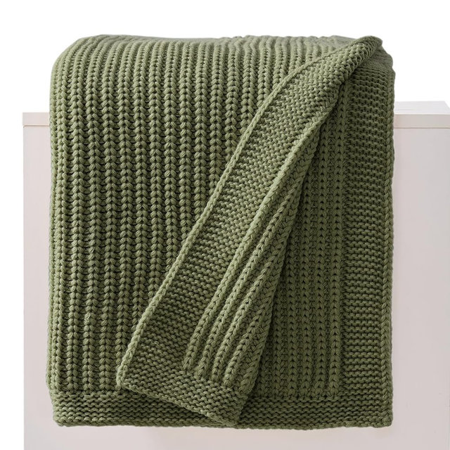 Chunky Knit Olive Green Throw Blanket 50"x60",Soft Cozy Thick Knitted Blanket for Couch Sofa Bed,Fisherman Cable Knit Cute Decorative Throw for Living Room