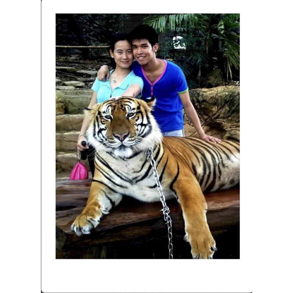 Way back 2010. Anniversary. Dito ko napatunayan kung gaano ako ka love ako ni ace.ππ³ Nauna pa syang tumakbo at iniwan ako nung nag move and rawwwwr ang tiger.π