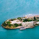 Island of Incarceration, Island of Freedom