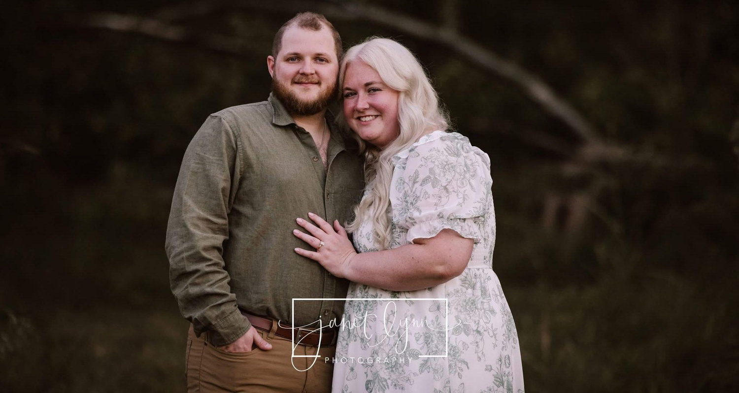 The Wedding Website of Danielle Cochran and Brendon Lord
