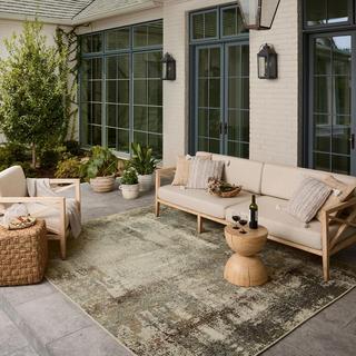 Saylor Indoor/Outdoor Rug