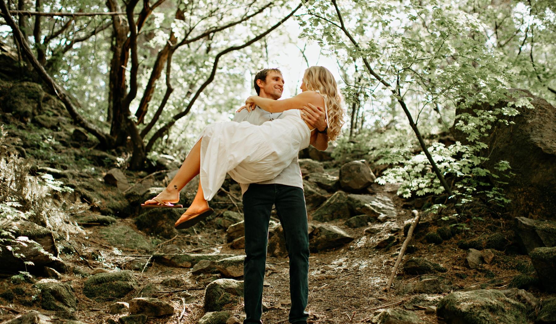 The Wedding Website of Keri Hollenbach and Luke Scruggs