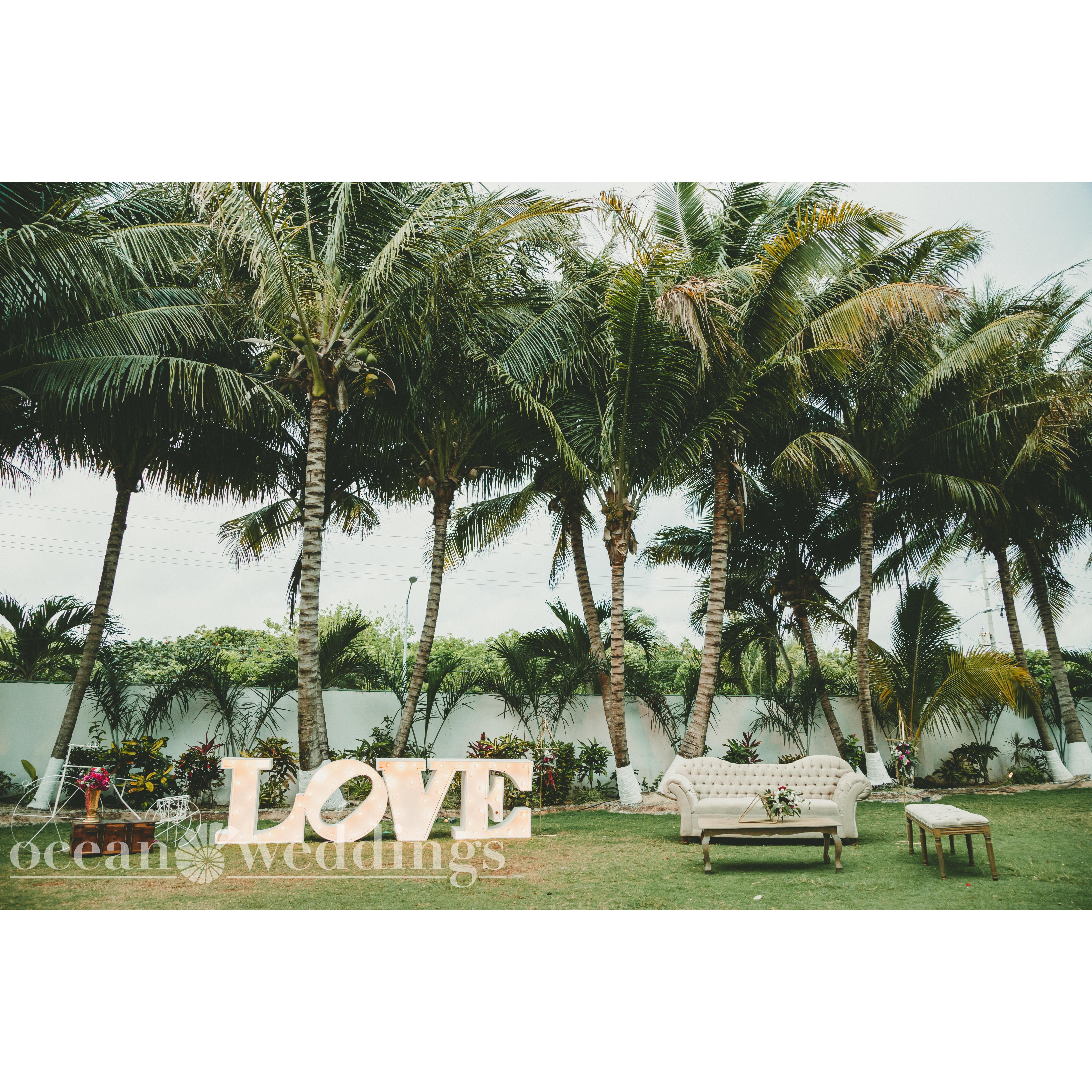 A great place to take photos the day of the wedding! Un lugar perfecto para tomar fotos el dia de la boda.