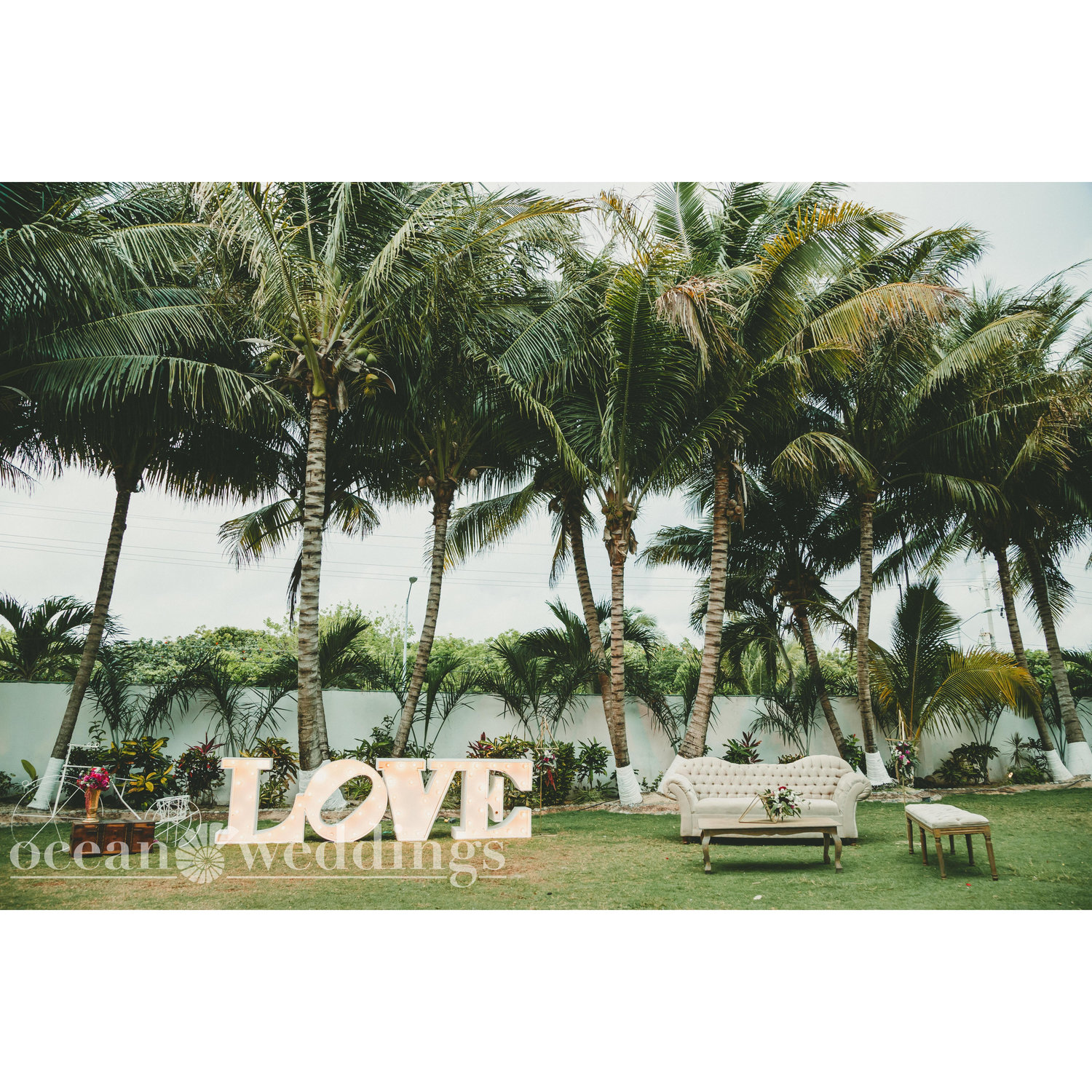 A great place to take photos the day of the wedding! Un lugar perfecto para tomar fotos el dia de la boda.