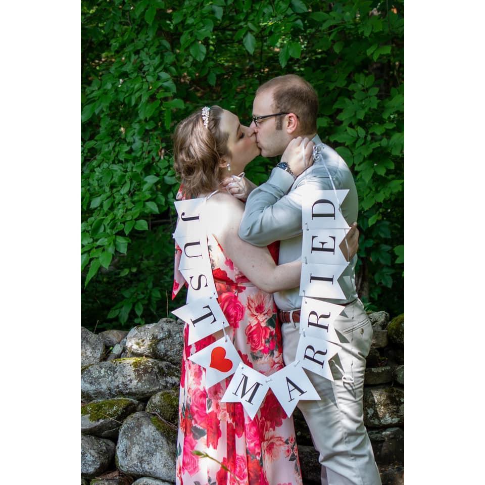 Our Zoom wedding on July 5, 2020! Family friend and local photographer Jenny Fritz did us the honor of documenting our special day.