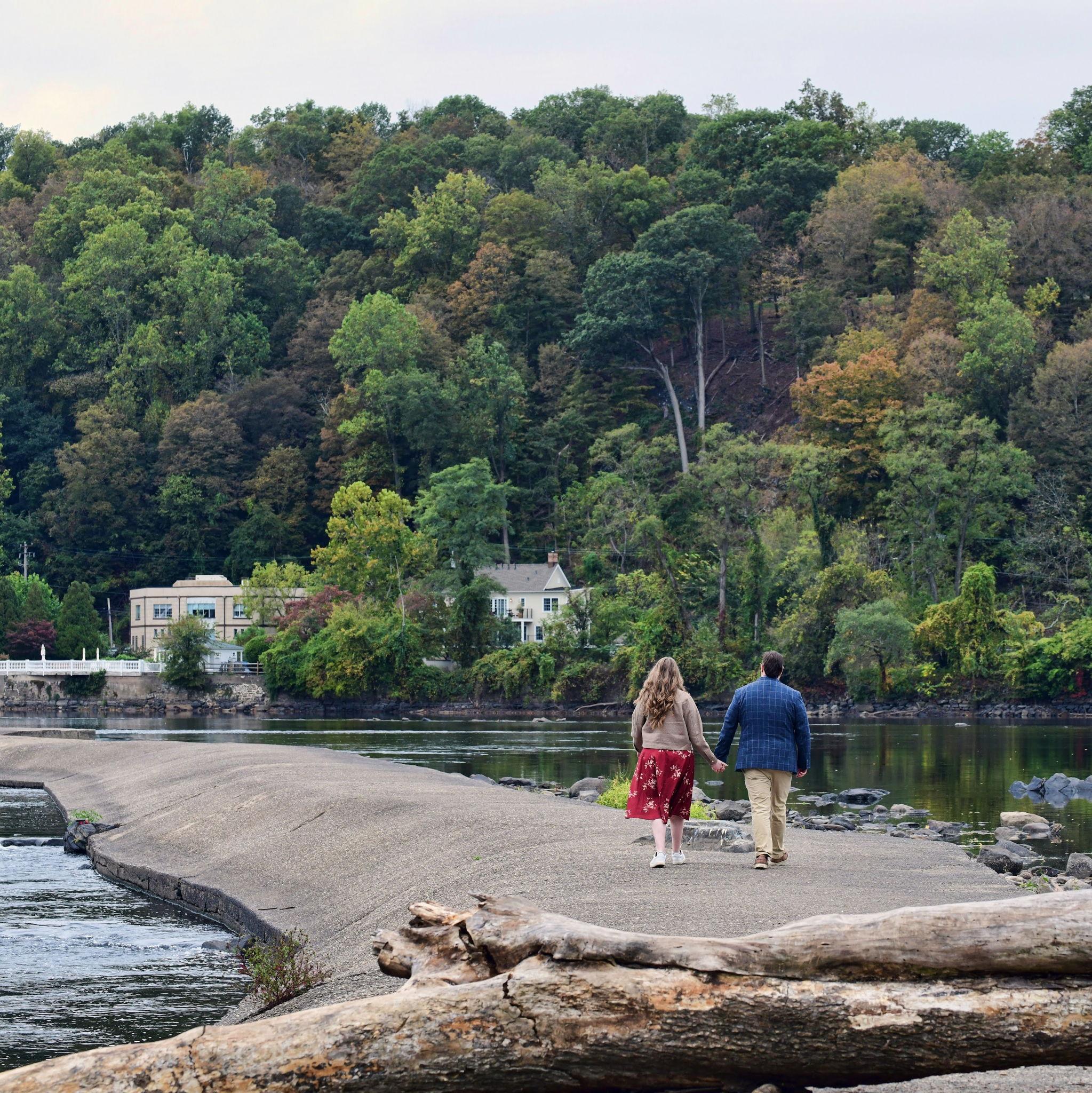 Steve told Kristen that they were just going on an afternoon walk to a pretty spot at a river before a fancy dinner he had made reservations for that night.