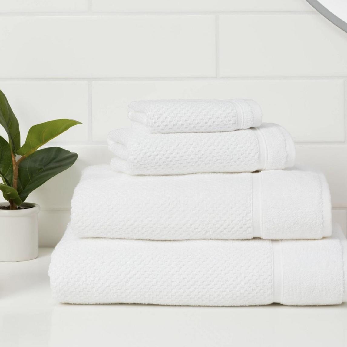 Performance Bath Towel - Threshold™