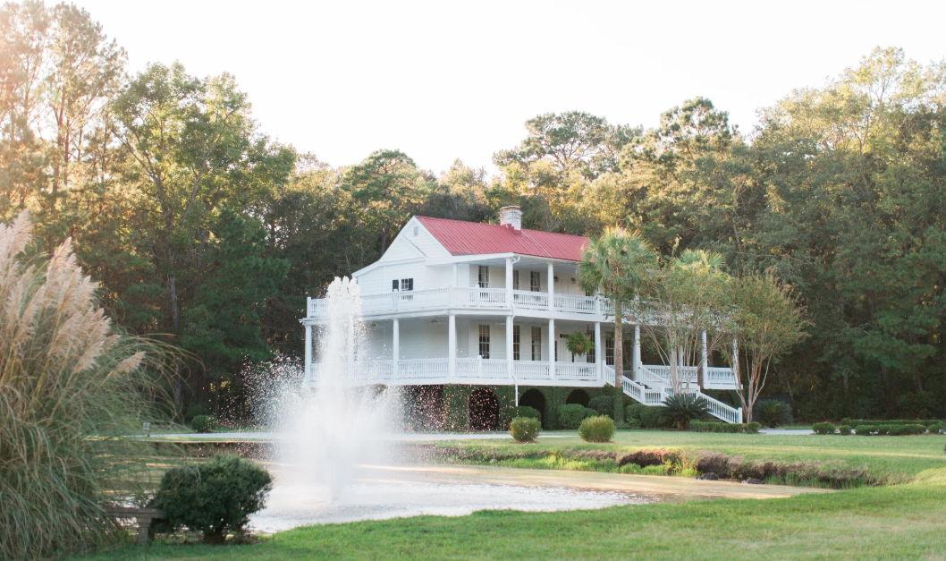 The Wedding Website of Morgan Barker and Mason Armstrong