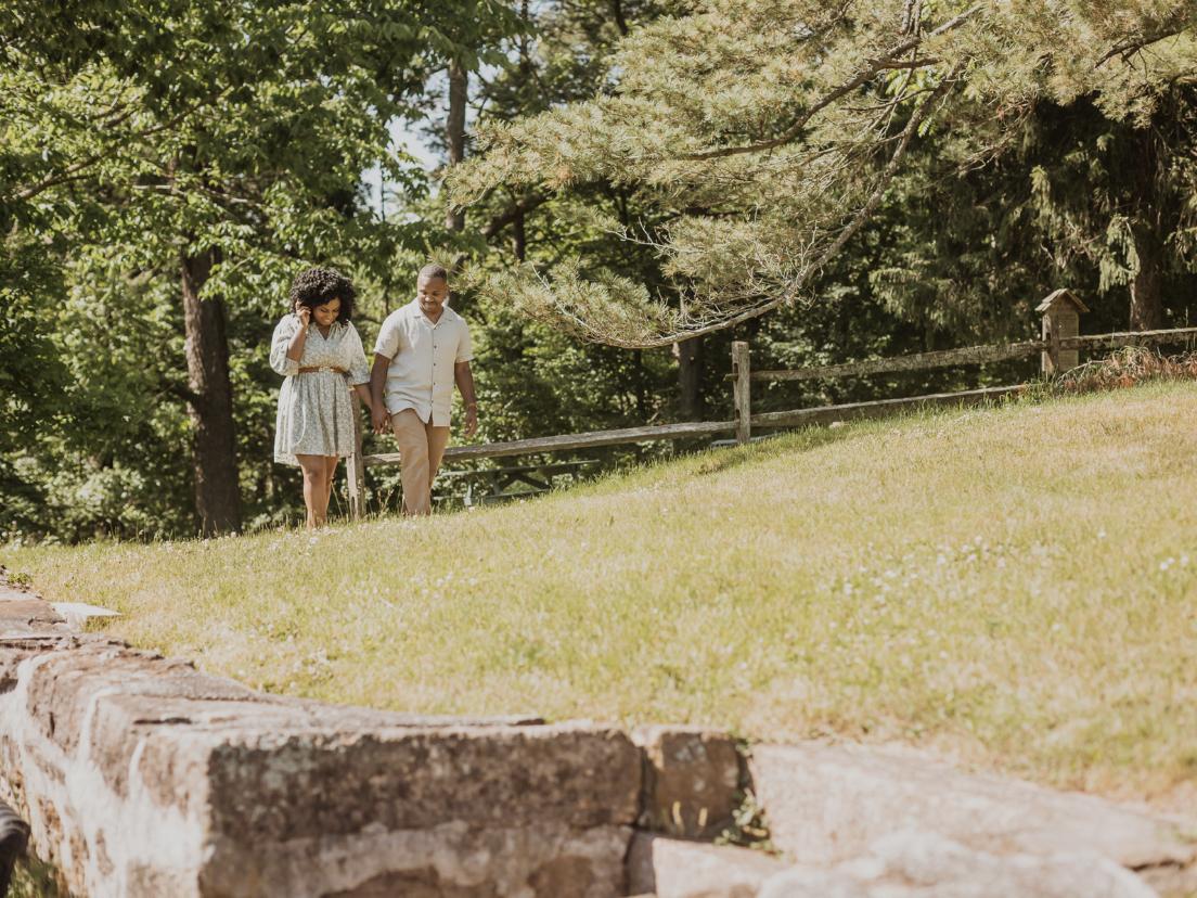 The Wedding Website of Jennifer Hunter and Ulysses Knight