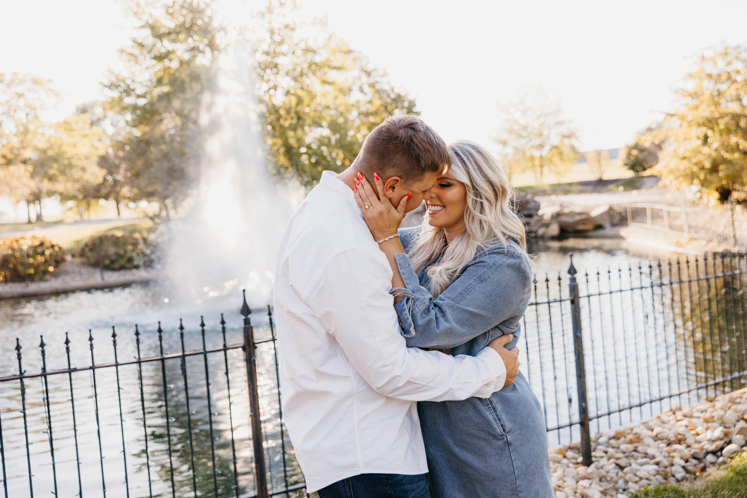 The Wedding Website of Kimberly Hill and Logan Desender